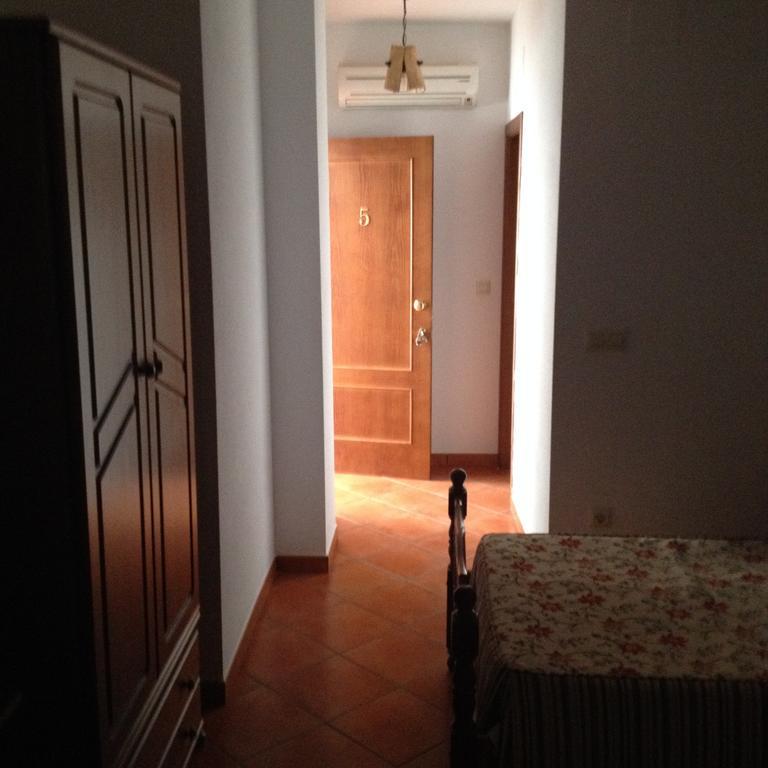 Pension El Botijo Bonete Bagian luar foto