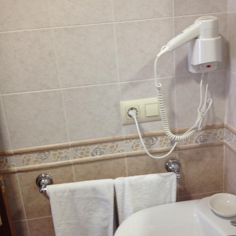 Pension El Botijo Bonete Bagian luar foto